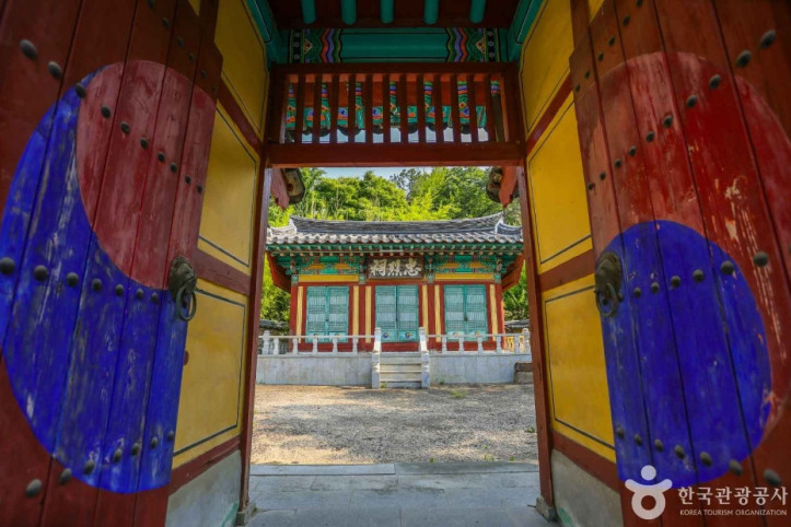 용강서원 여행 추천 - 메고지고