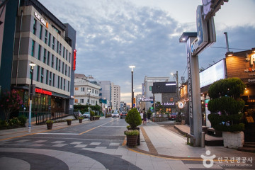 제주목 관아 여행 추천 - 메고지고