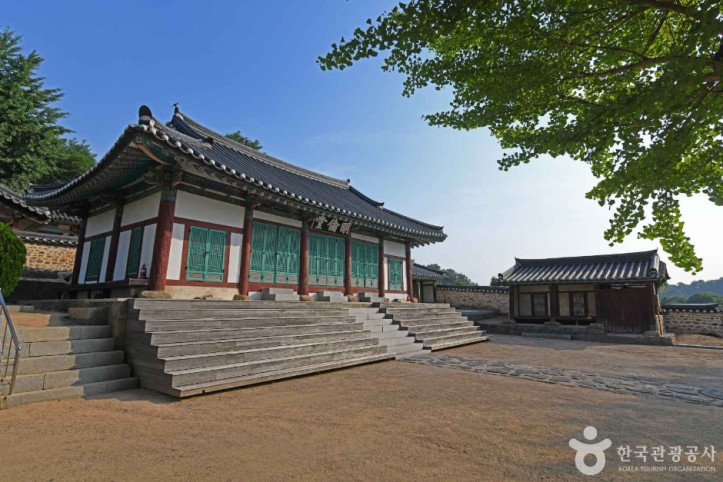공주향교 여행 추천 - 메고지고