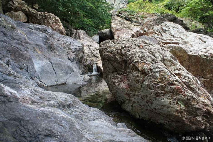 구만계곡(밀양) 여행 추천 - 메고지고