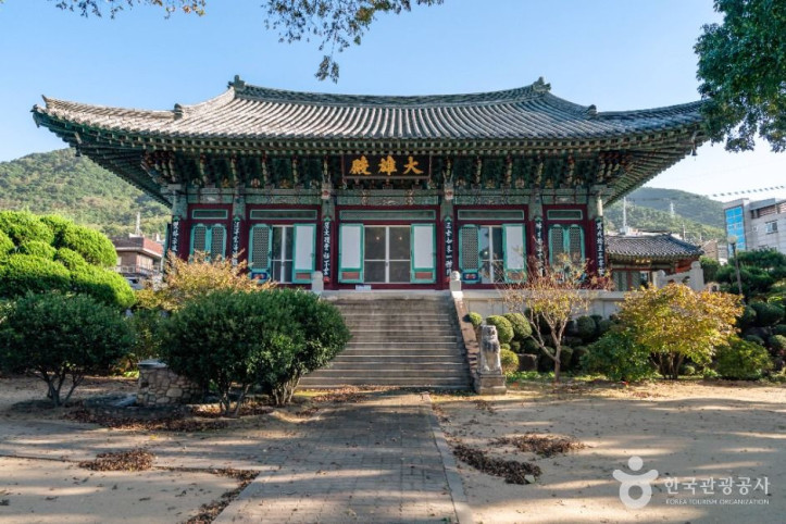 백련사(대구) 여행 추천 - 메고지고