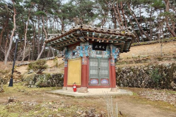 경주 포석정지 여행 추천 - 메고지고