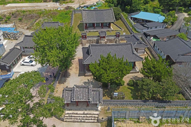 부여향교 여행 추천 - 메고지고