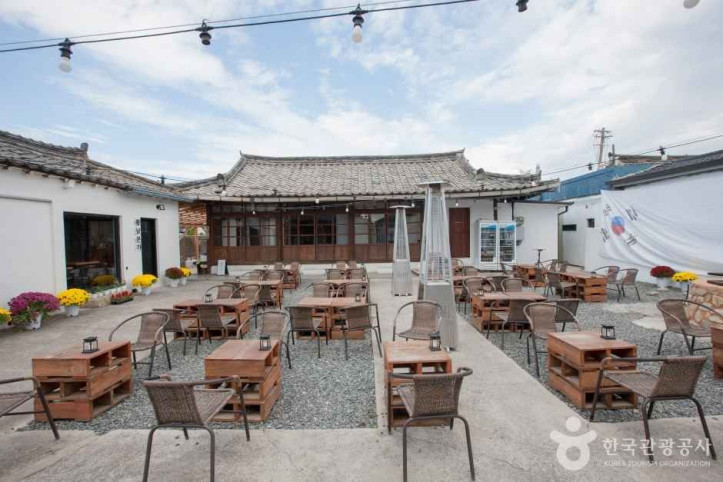 경주 황리단길 여행 추천 - 메고지고