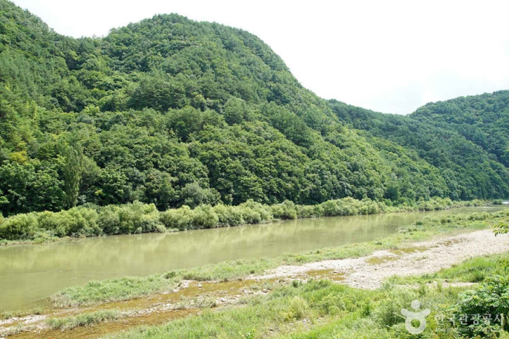 상정바위산 여행 추천 - 메고지고