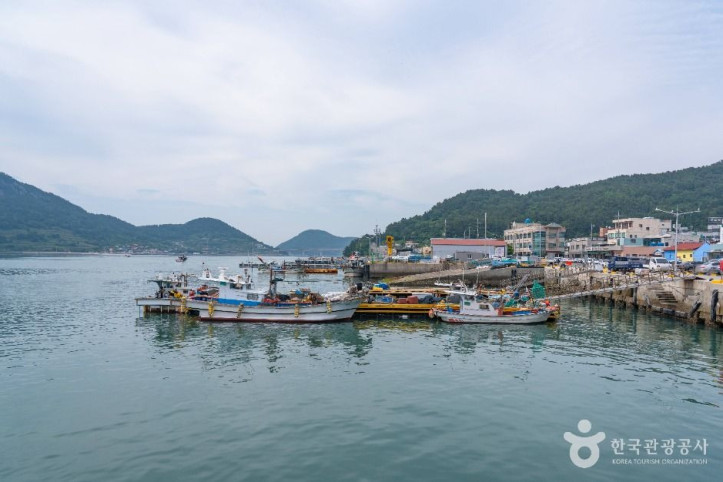 나로도항 여행 추천 - 메고지고