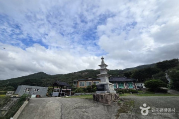 율곡사 여행 추천 - 메고지고