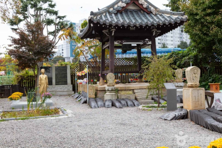 동국사(군산) 여행 추천 - 메고지고