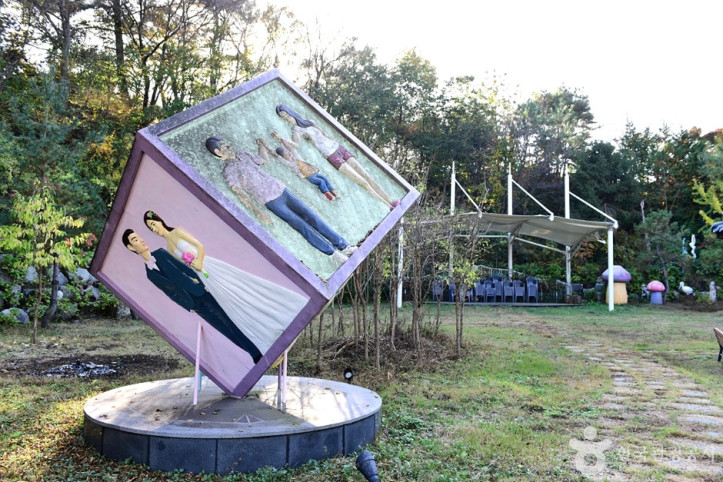 뚜라조각공원 여행 추천 - 메고지고