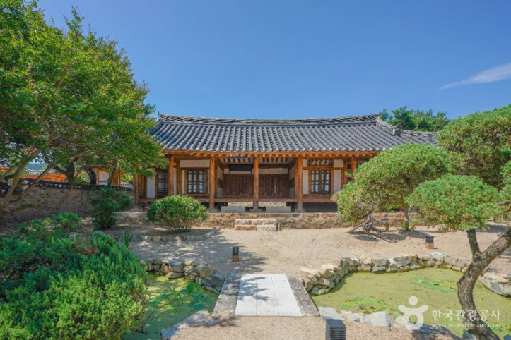 혜산서원 여행 추천 - 메고지고