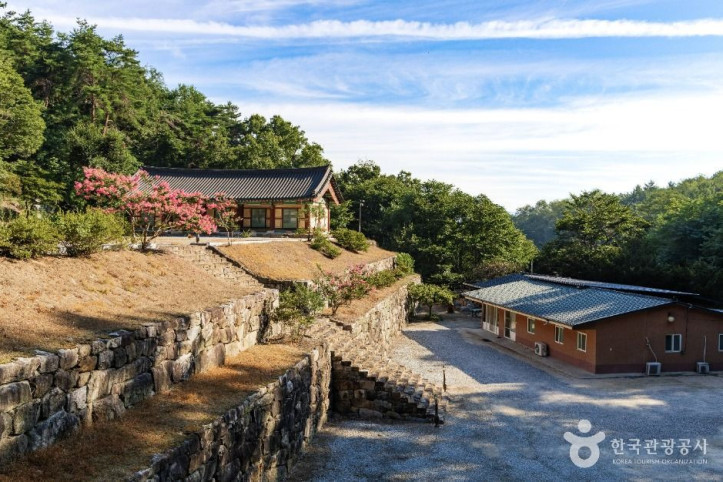 흑석사(영주) 여행 추천 - 메고지고
