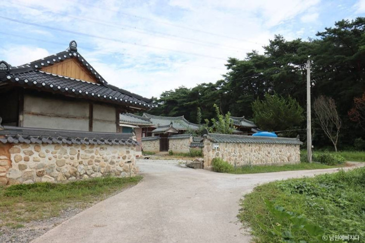 매계서원 여행 추천 - 메고지고