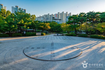용인향교 여행 추천 - 메고지고