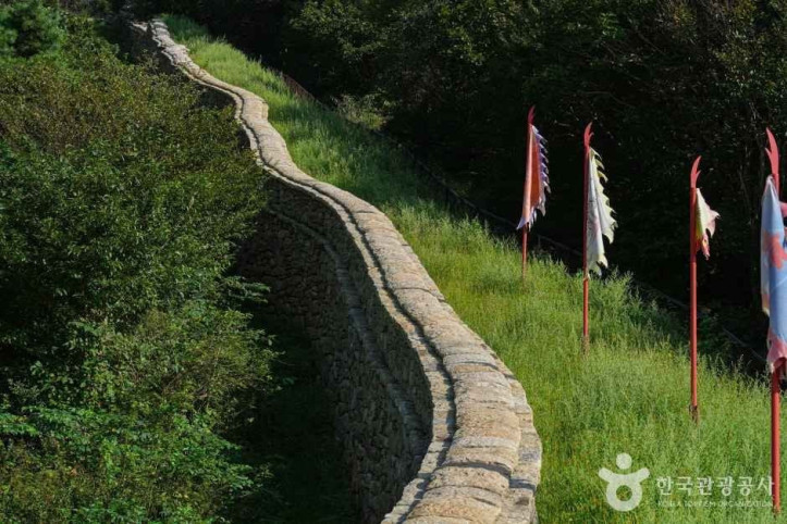금정산성 여행 추천 - 메고지고