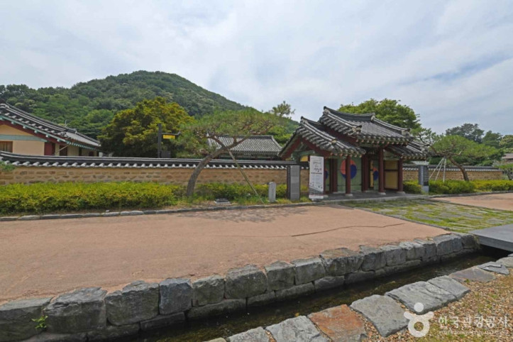 충현서원 여행 추천 - 메고지고