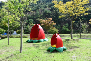 내산서원 여행 추천 - 메고지고