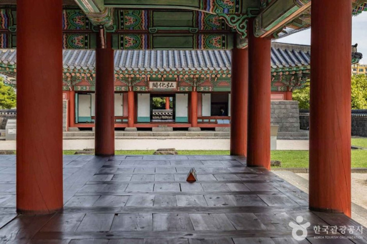 제주목 관아 여행 추천 - 메고지고