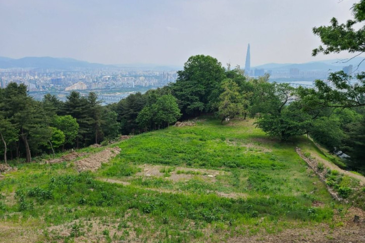 아차산성 여행 추천 - 메고지고