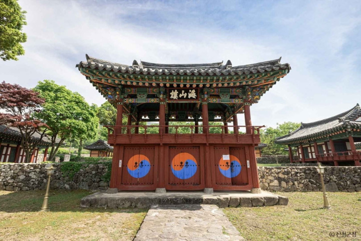 덕양전 여행 추천 - 메고지고