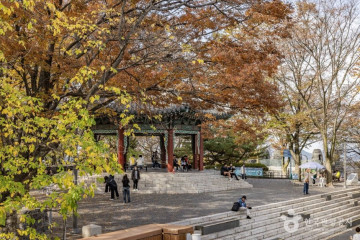 반공 청년운동 순국 열사 기념비 여행 추천 - 메고지고