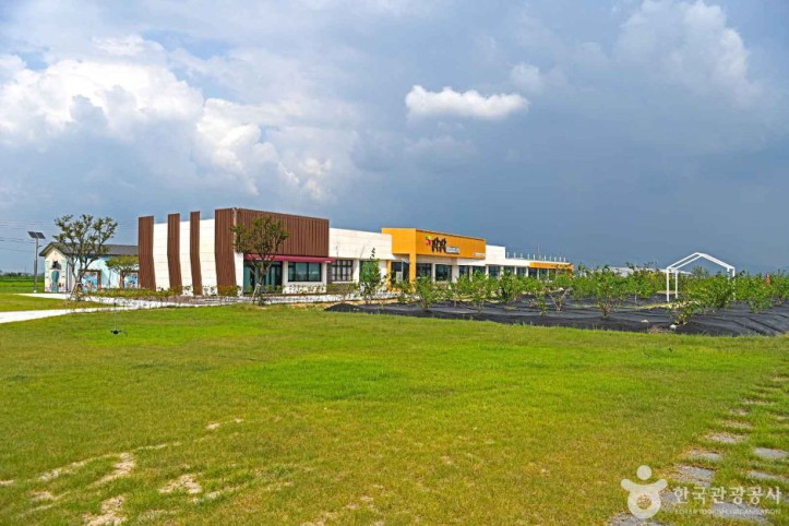 닥나무한지체험관 콩닥콩닥 여행 추천 - 메고지고