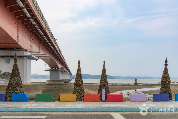 거북선마을 여행 추천 - 메고지고