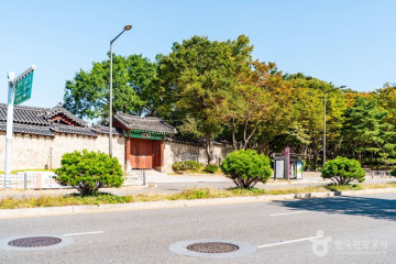 창경궁 명정전 여행 추천 - 메고지고