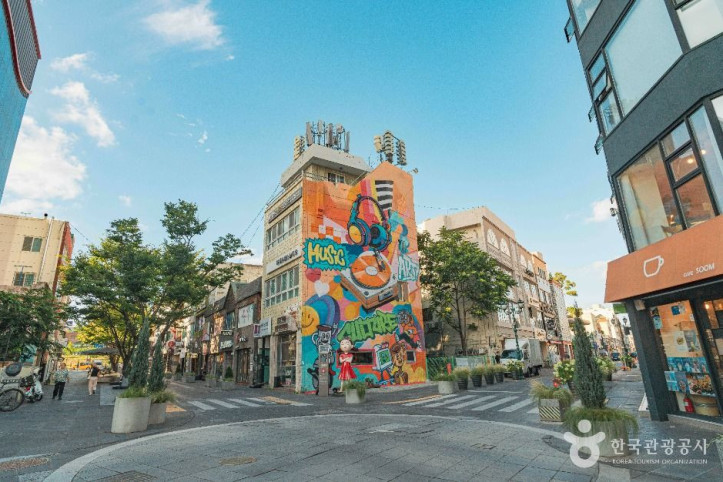 울산 문화의거리 여행 추천 - 메고지고