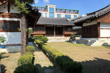 수성못상화동산 여행 추천 - 메고지고