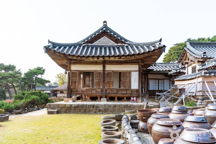 논산명재고택 여행 추천 - 메고지고