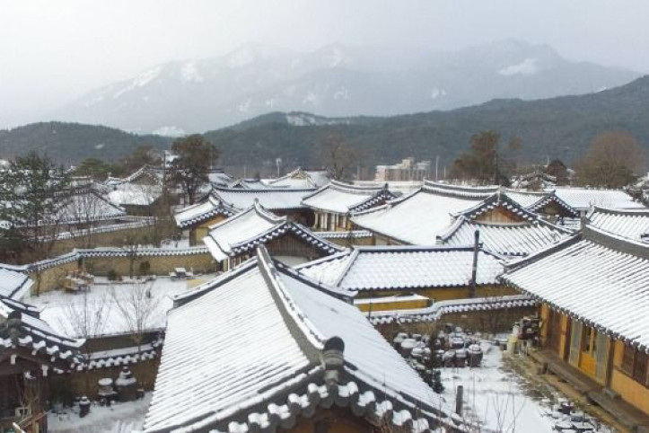 황산마을 여행 추천 - 메고지고