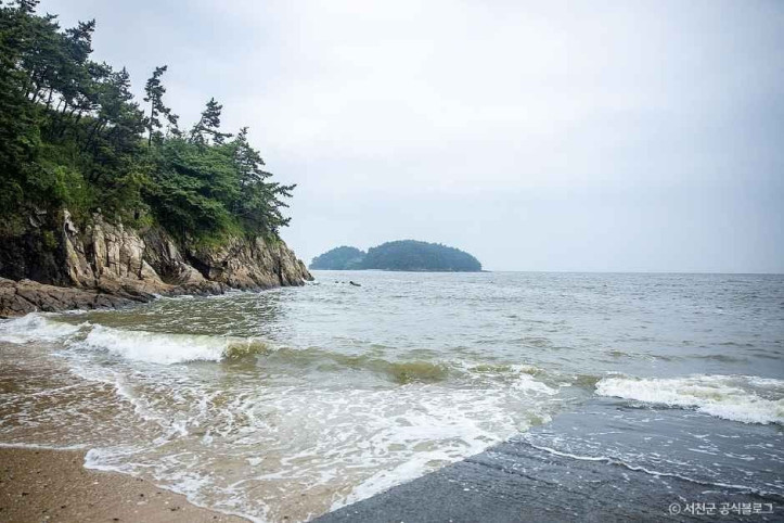 띠섬목해변 여행 추천 - 메고지고