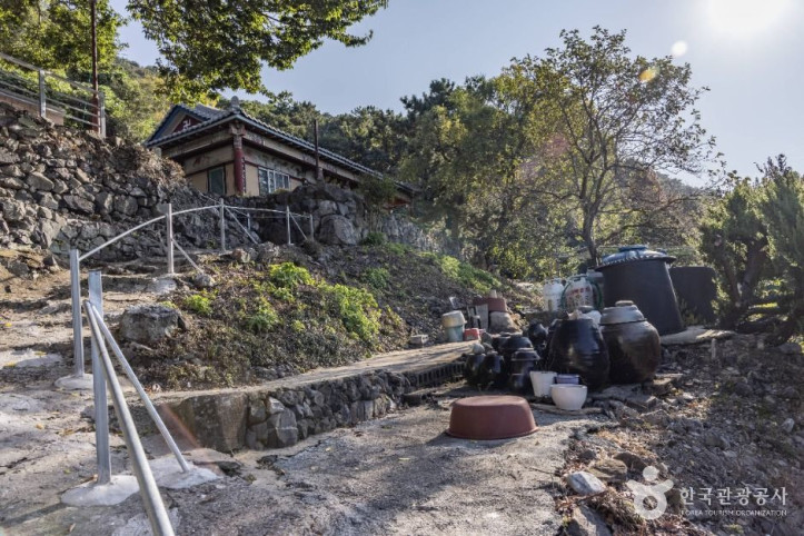 한산사(통영) 여행 추천 - 메고지고