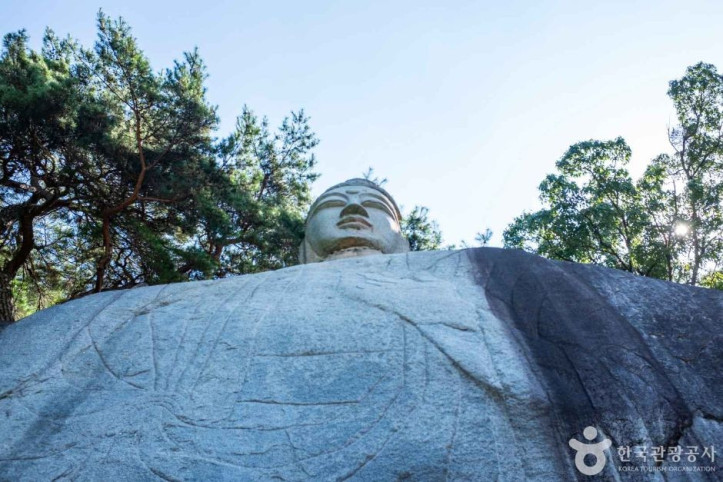 안동 이천동 마애여래입상 (제비원 석불) 여행 추천 - 메고지고