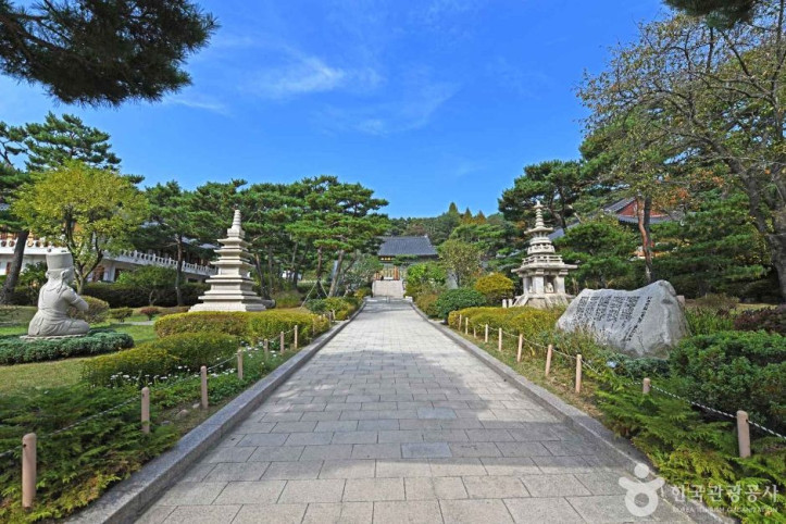 봉녕사(수원) 여행 추천 - 메고지고