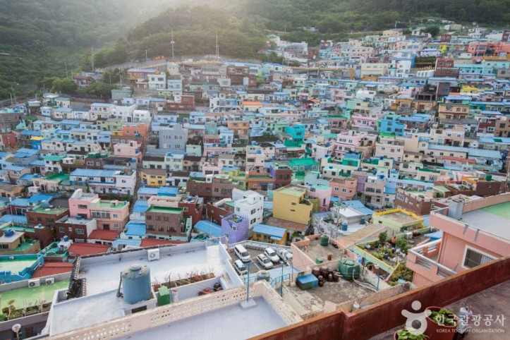 부산 감천문화마을 여행 추천 - 메고지고