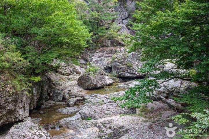 용추 협곡 여행 추천 - 메고지고