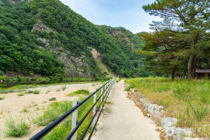오천솔밭유원지 여행 추천 - 메고지고