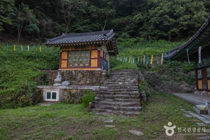청련사(강화) 여행 추천 - 메고지고