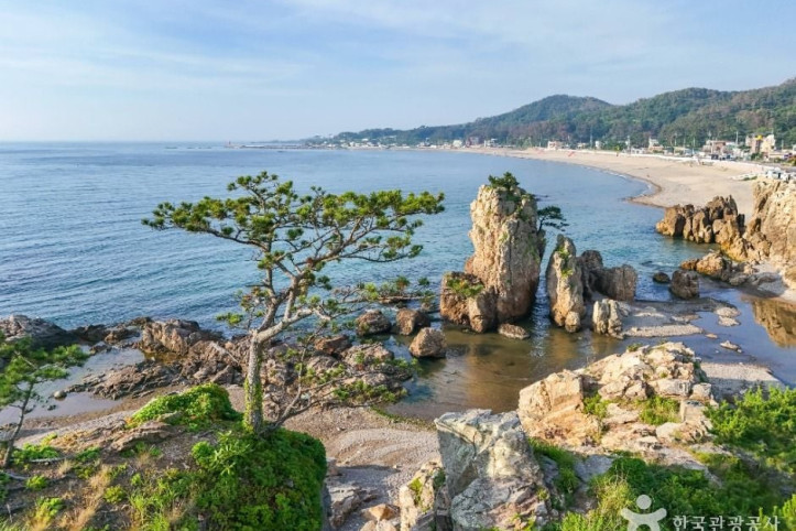 신창 간이 해수욕장 여행 추천 - 메고지고