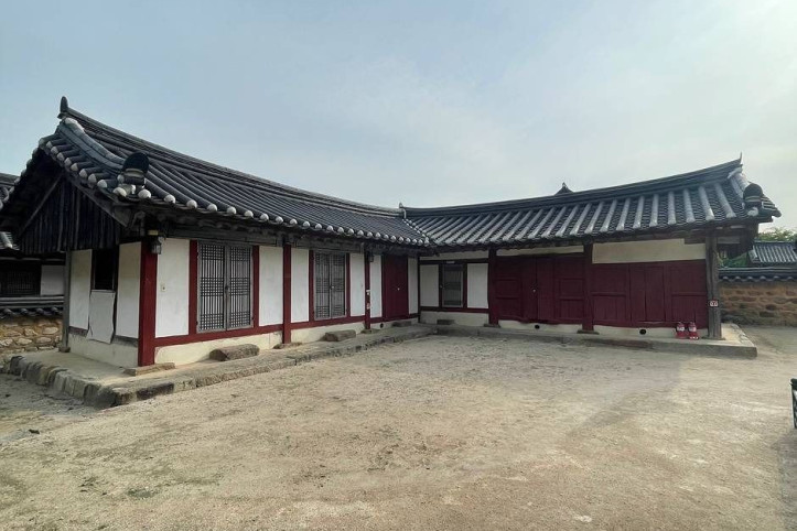 경주향교 여행 추천 - 메고지고