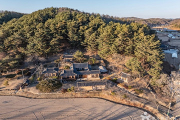 유암서원 여행 추천 - 메고지고