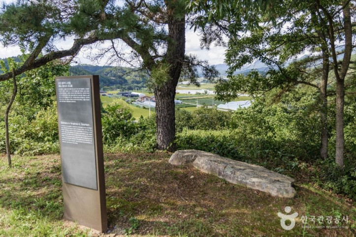 금산 천내리 용화리 고인돌 여행 추천 - 메고지고