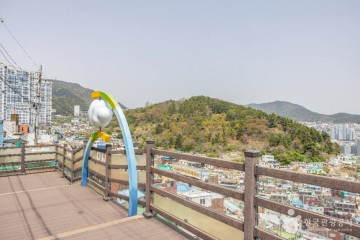 부산 감천문화마을 여행 추천 - 메고지고