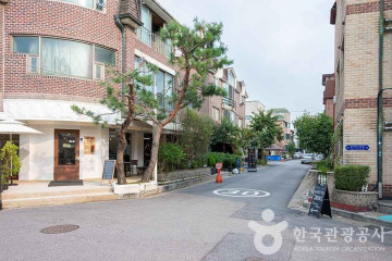 정발산공원 여행 추천 - 메고지고
