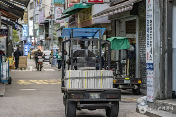 충무로 인쇄골목 여행 추천 - 메고지고