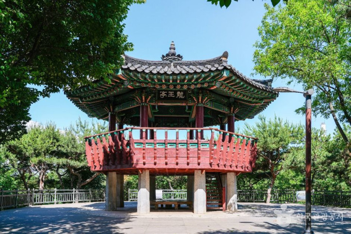 용왕정 여행 추천 - 메고지고