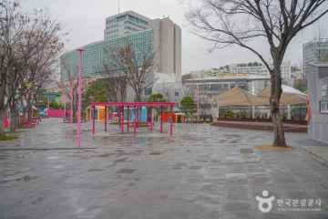 홍대 벽화거리 여행 추천 - 메고지고