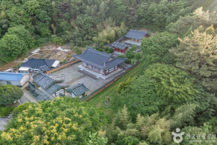 덕산서원(고성) 여행 추천 - 메고지고