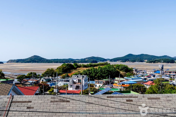 조개부리마을 여행 추천 - 메고지고